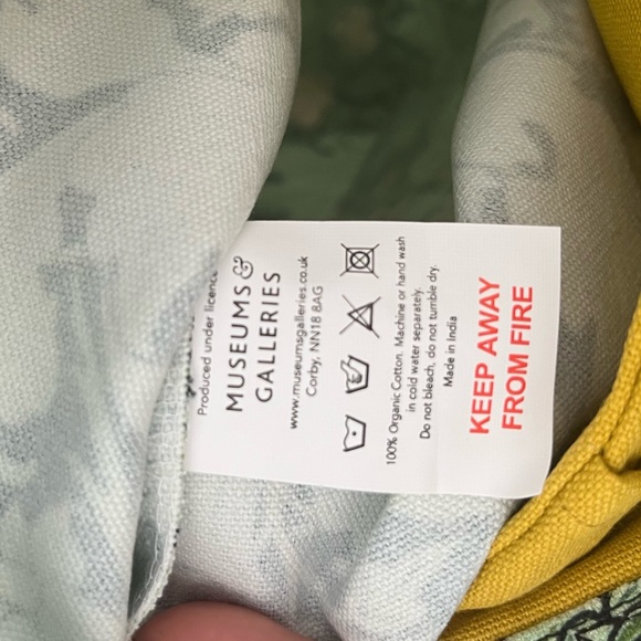 NWT V&A Museum green organic cotton canvas tote bag - Picture 7 of 7